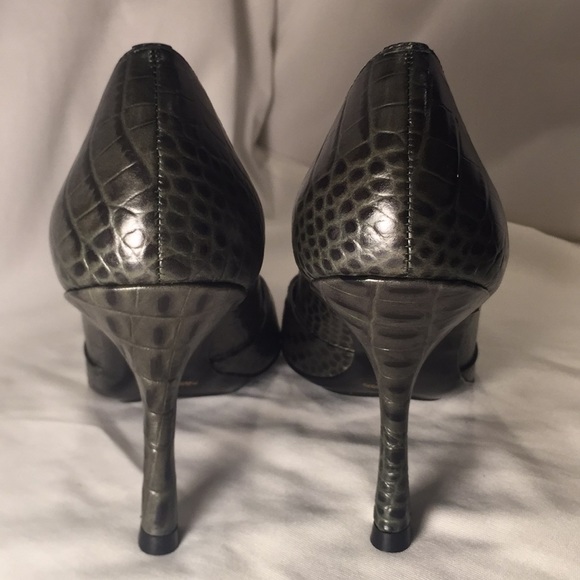 BCBGirls high heels - Picture 5 of 6